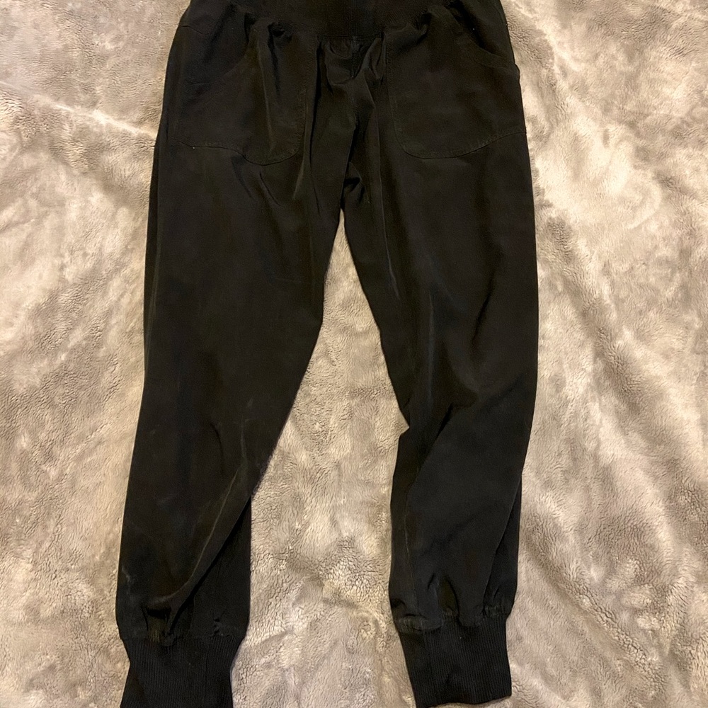 Calvin Klein workout crop pants
